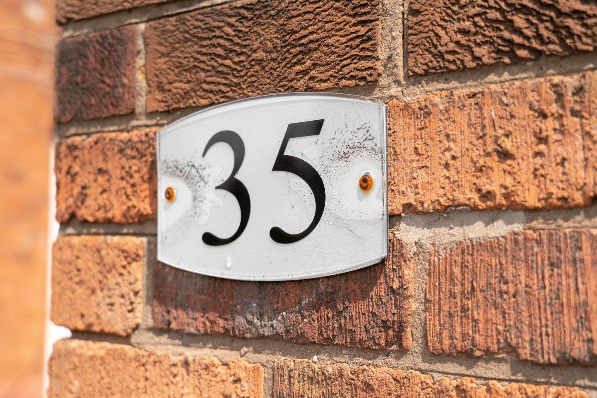 Exclusive Deals L Last-Minute Reserve L Townhouse With Sleeps 6 L Braunstone Town , Leicester L By Zen Nights Short Lets & Serviced Accommodations Kültér fotó